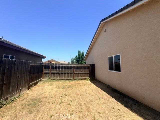 2143 W Drake, Merced, CA 95348