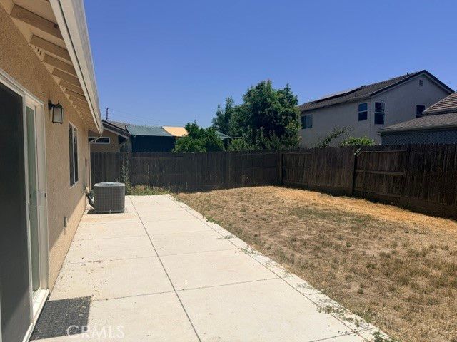 2143 W Drake, Merced, CA 95348