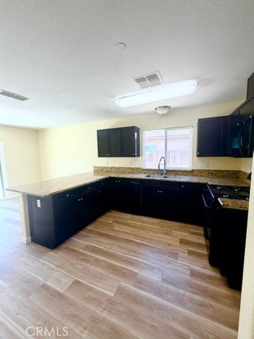 2143 W Drake, Merced, CA 95348