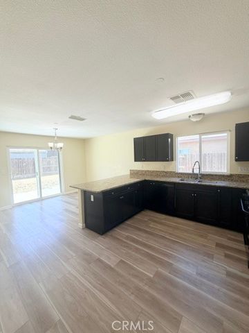 2143 W Drake, Merced, CA 95348
