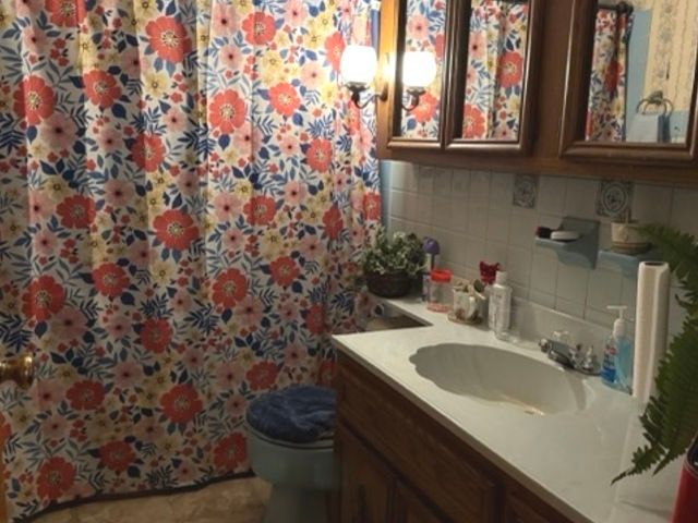 2732 Circle Drive, Markham, IL 60428