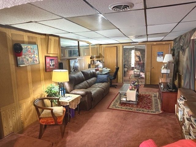 2732 Circle Drive, Markham, IL 60428