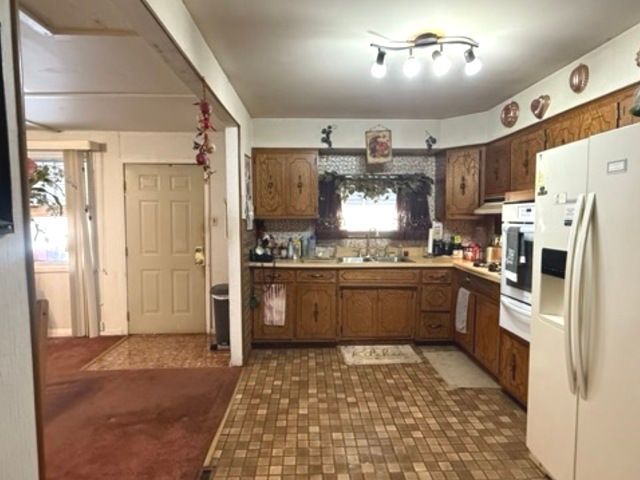 2732 Circle Drive, Markham, IL 60428