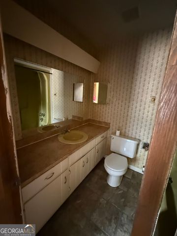 5490 Hulsey Circle, Gainesville, GA 30504