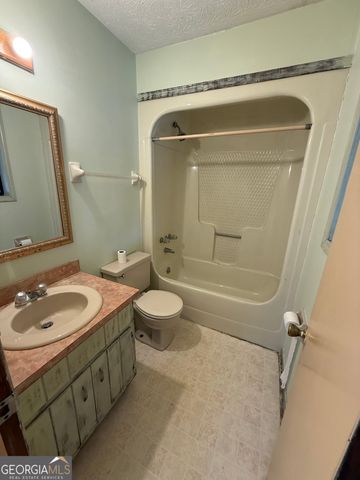 5490 Hulsey Circle, Gainesville, GA 30504