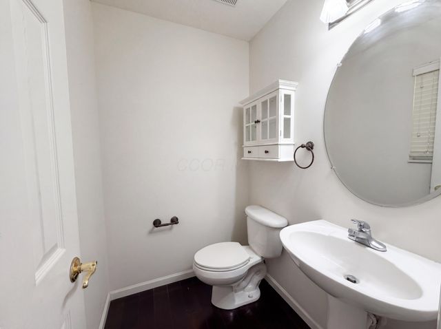 7966 Lazelle Woods Drive, Westerville, OH 43081