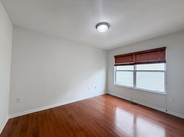 7966 Lazelle Woods Drive, Westerville, OH 43081