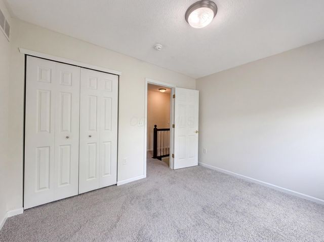 7966 Lazelle Woods Drive, Westerville, OH 43081