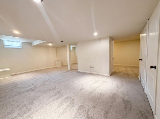 7966 Lazelle Woods Drive, Westerville, OH 43081