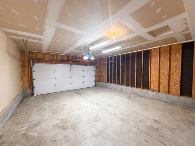 7966 Lazelle Woods Drive, Westerville, OH 43081