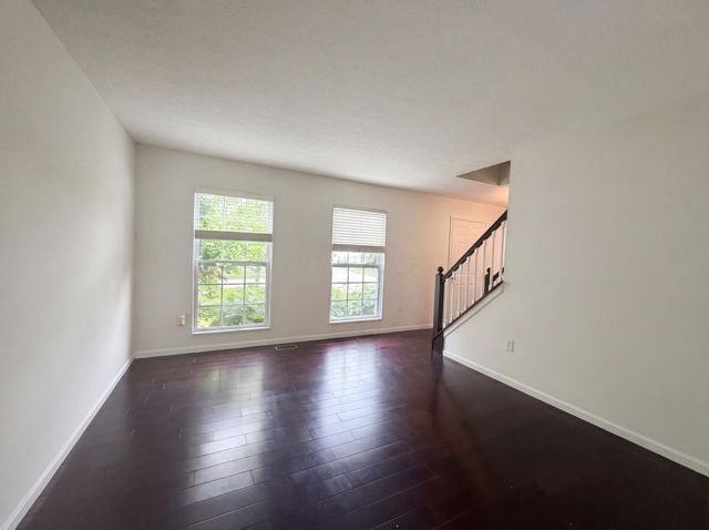 7966 Lazelle Woods Drive, Westerville, OH 43081