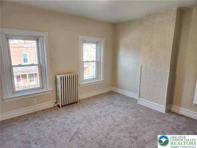 1040 Spring Garden Street, Allentown City, PA 18102