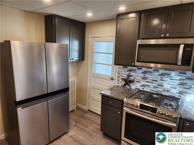 1040 Spring Garden Street, Allentown City, PA 18102