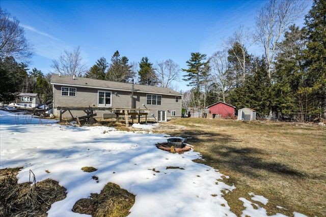 59 Harvey Lake Road, Northwood, NH 03261