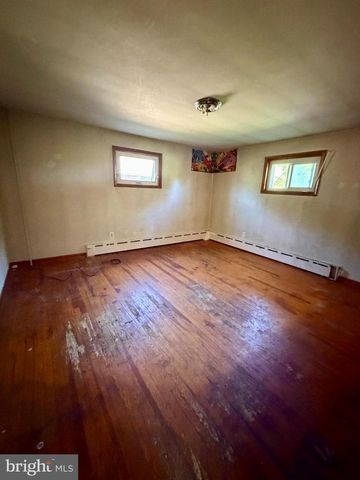 5700 ALLENTOWN PI, Reading, PA 19605