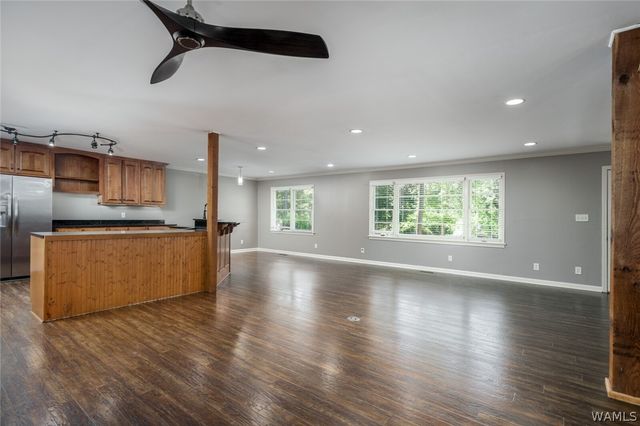 13256 Sharpes Lake, Northport, AL 35473