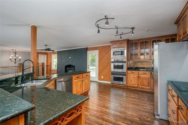 13256 Sharpes Lake, Northport, AL 35473