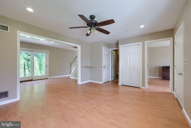 28 ELIZABETH ST, Washington Boro, PA 17582