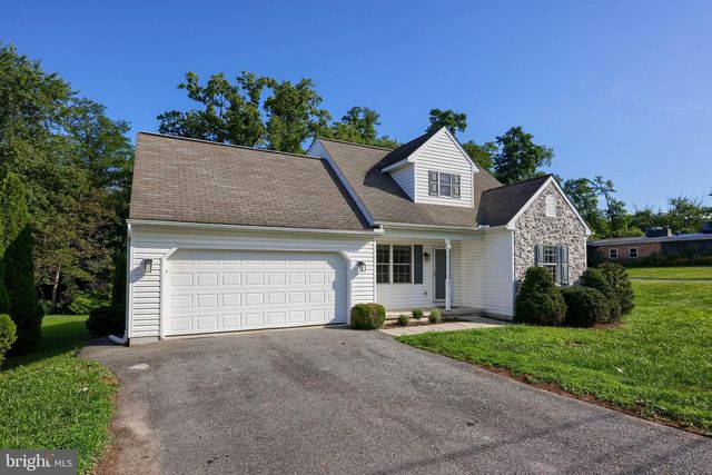 28 ELIZABETH ST, Washington Boro, PA 17582