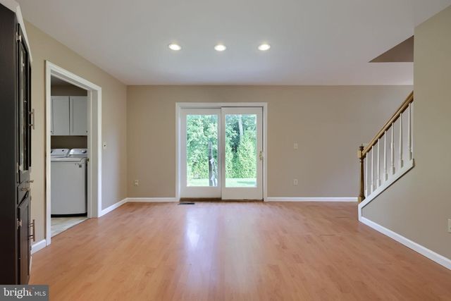 28 ELIZABETH ST, Washington Boro, PA 17582