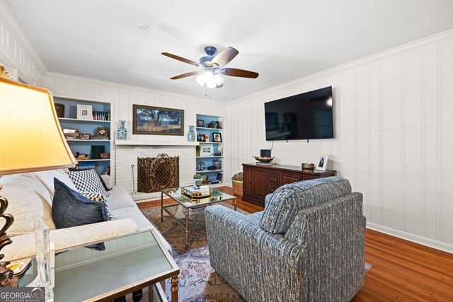 1909 Azalea Drive, Valdosta, GA 31602