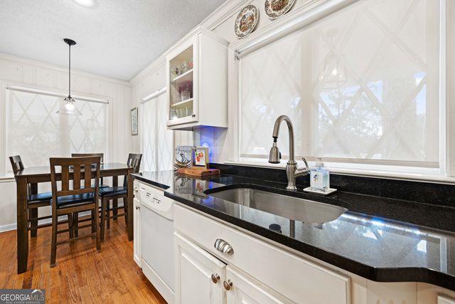 1909 Azalea Drive, Valdosta, GA 31602