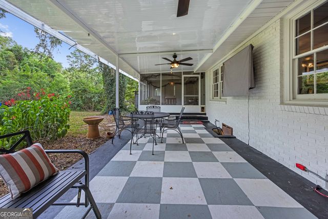 1909 Azalea Drive, Valdosta, GA 31602