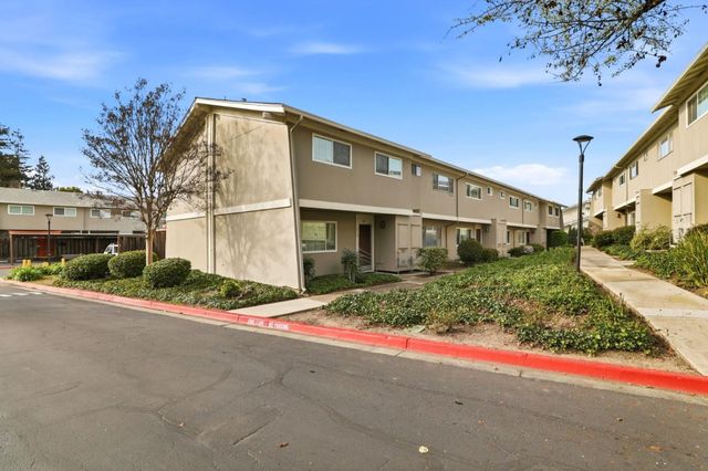 122 Poppy Court, Milpitas, CA 95035