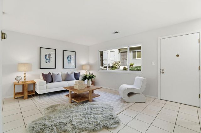 122 Poppy Court, Milpitas, CA 95035