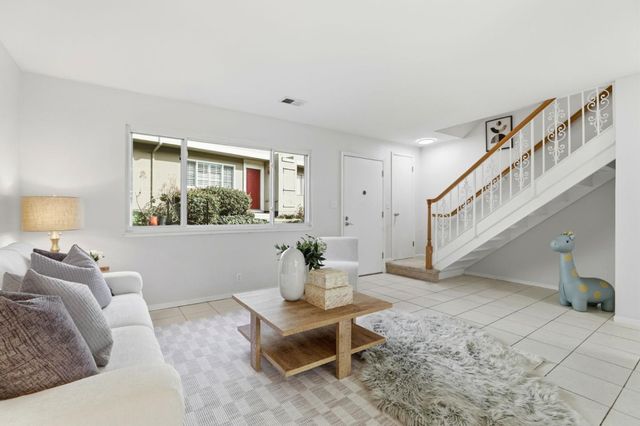 122 Poppy Court, Milpitas, CA 95035