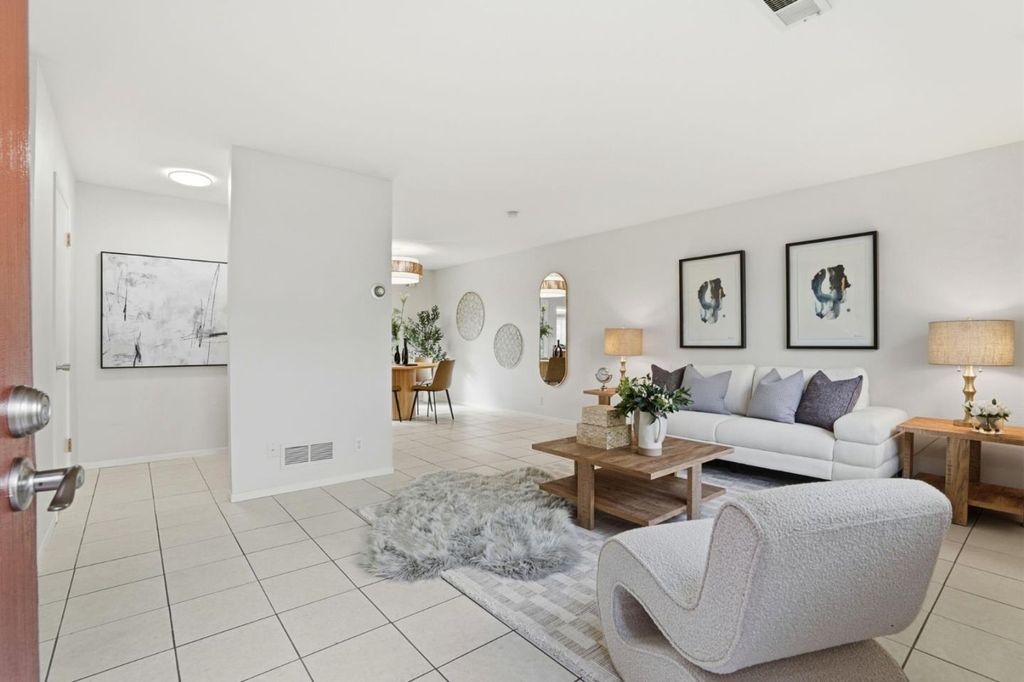 122 Poppy Court, Milpitas, CA 95035