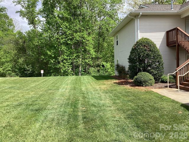 703 Olde Covington Way, Arden, NC 28704