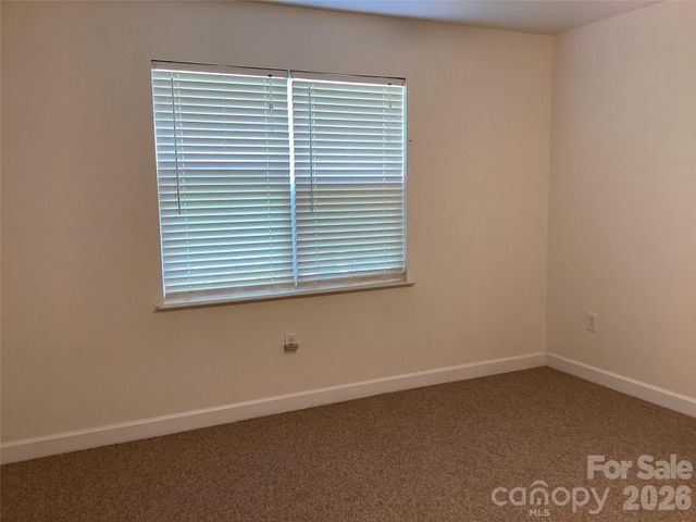 703 Olde Covington Way, Arden, NC 28704