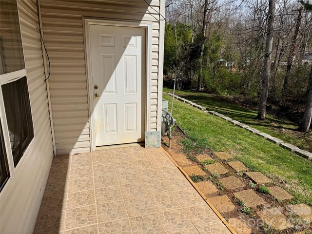 703 Olde Covington Way, Arden, NC 28704