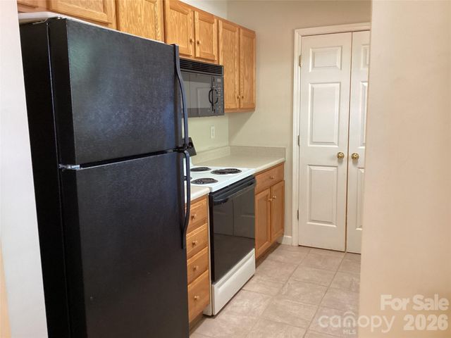 703 Olde Covington Way, Arden, NC 28704