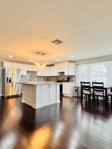 8901 N STATE ROAD 3, Muncie, IN 47303
