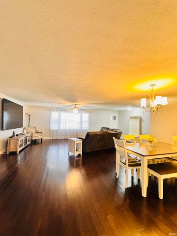 8901 N STATE ROAD 3, Muncie, IN 47303