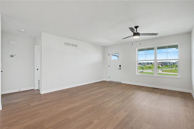 2621 Bluegrass Street, Marion, IA 52302