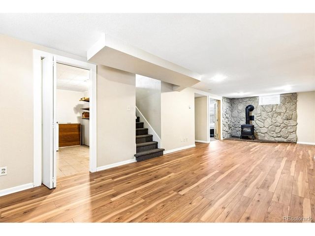 2233 Kenton St, Aurora, CO 80010