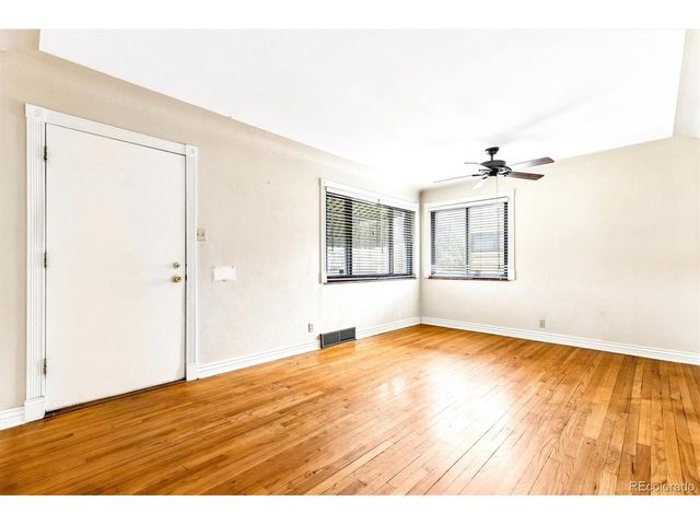 2233 Kenton St, Aurora, CO 80010