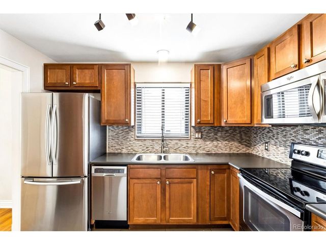 2233 Kenton St, Aurora, CO 80010