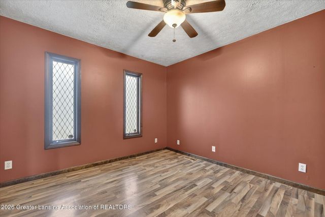 1712 Roselawn Avenue, Lansing, MI 48915