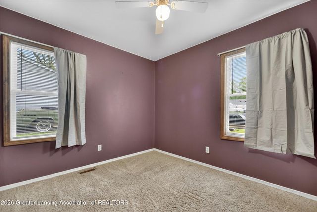 1712 Roselawn Avenue, Lansing, MI 48915