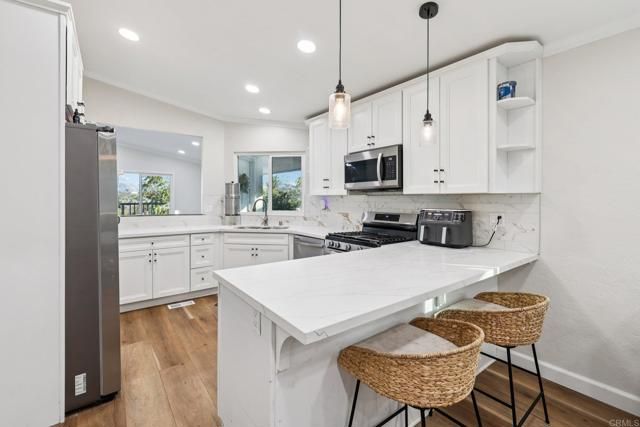 8735 Almond Road, Lakeside, CA 92040