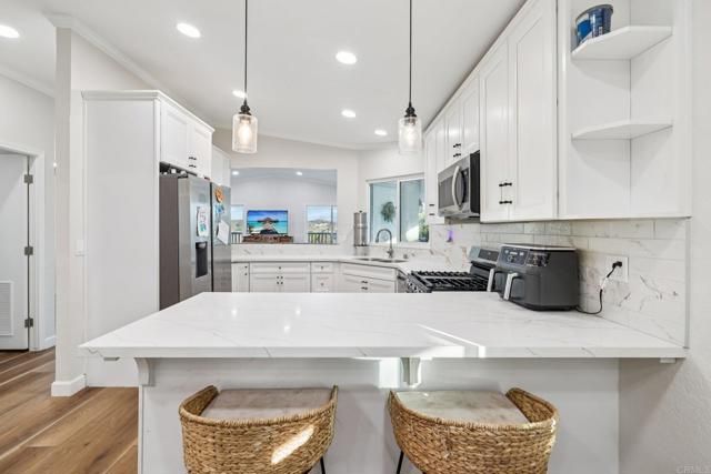 8735 Almond Road, Lakeside, CA 92040