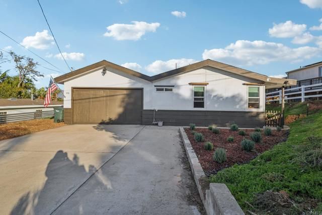 8735 Almond Road, Lakeside, CA 92040