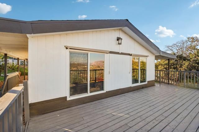 8735 Almond Road, Lakeside, CA 92040