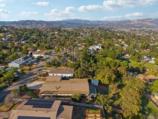 8735 Almond Road, Lakeside, CA 92040