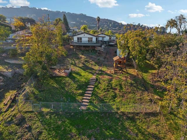 8735 Almond Road, Lakeside, CA 92040