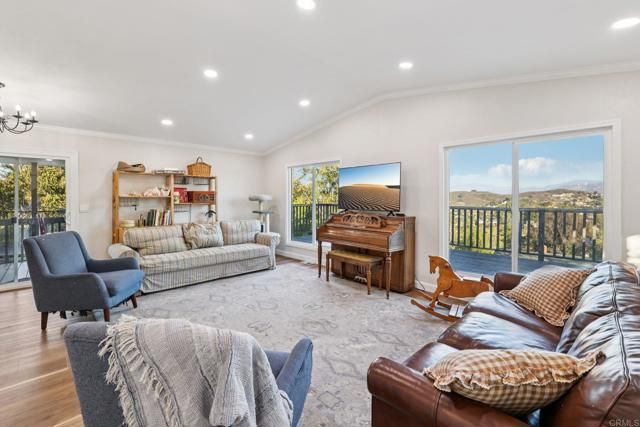 8735 Almond Road, Lakeside, CA 92040